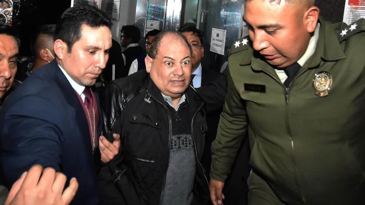 Bolivia: Exministro de Gobierno imputado por caso de corrupción