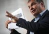 Fiscalía ecuatoriana pide máxima pena para Correa por corrupción